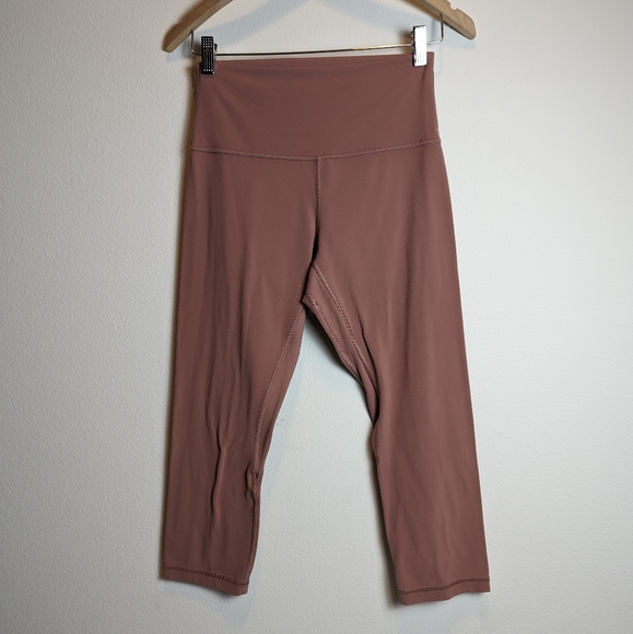 High Waist Align Crop Lululemon - Picture 1 of 3